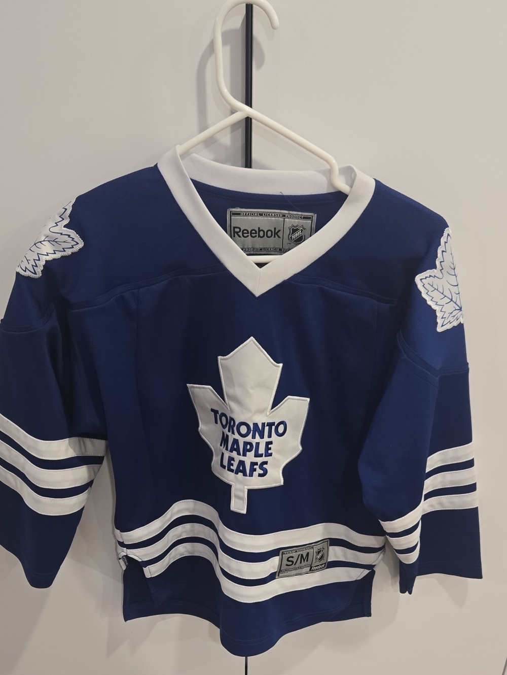 Reebok Toronto Maple Leafs Navy and White Hockey Jersey